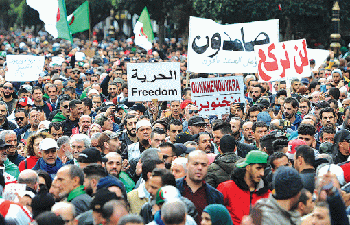 Pourquoi la place de Rachad doit être protégée dans le Hirak (blog de Ihsane El Kadi)