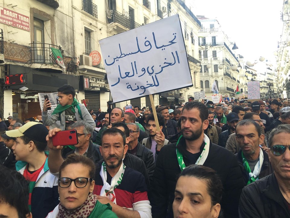 50e vendredi de manifestation à Alger : un vendredi d’hommages et de solidarité