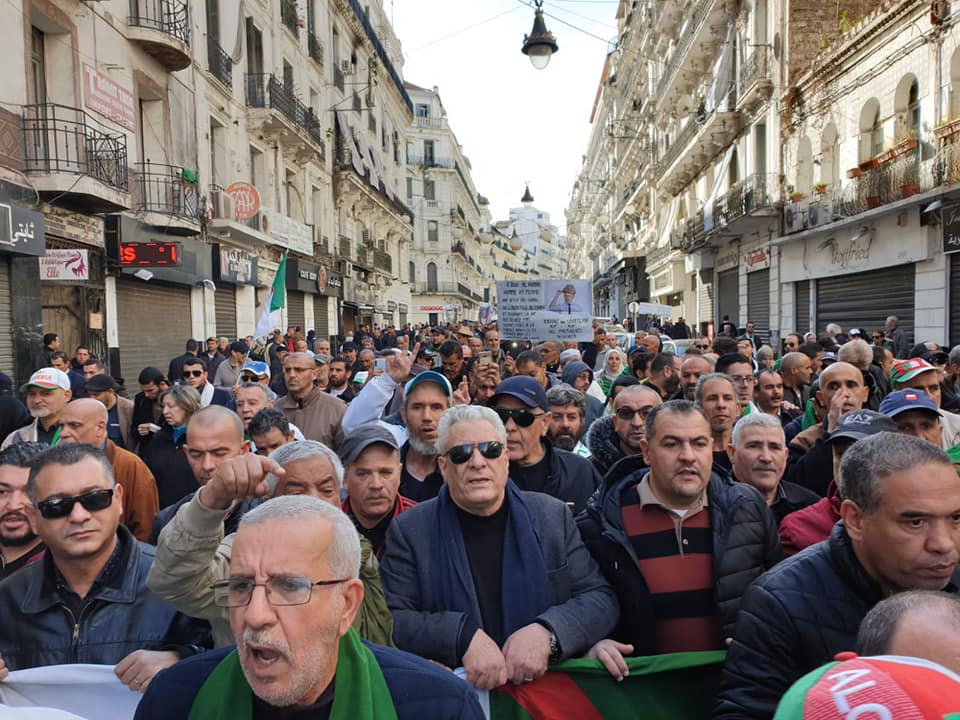 Me Bouchachi: nul besoin de “consulter” pour libérer les détenus ou lever les barrages sur Alger…