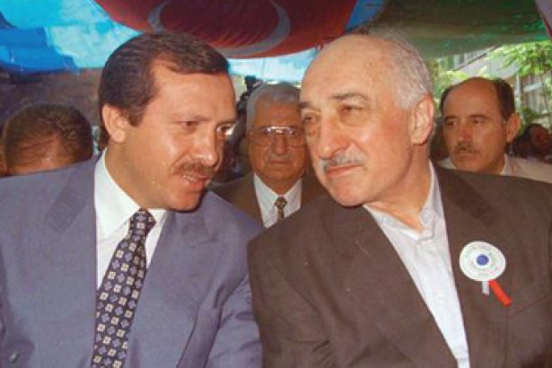 En soutenant un“soulèvement irréaliste en Syrie”, Erdogan est responsable des “milliers de morts” – Gülen