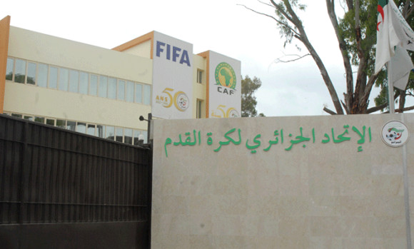 FAF : “Les pouvoirs publics s’engagent à prendre en charge les doléances des clubs professionnels”