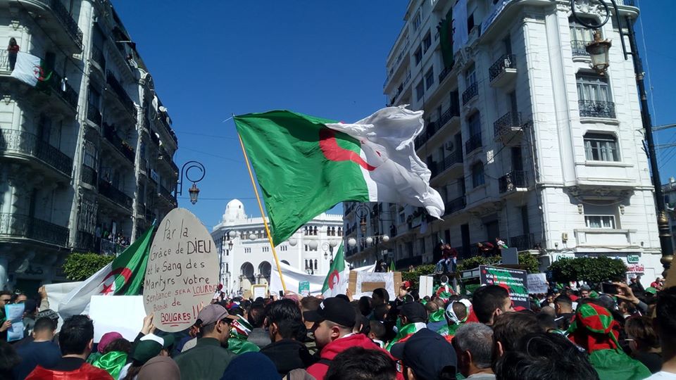 Ce 22 février où les Algériens se sont surpris: la vocation du Hirak (BLOG)