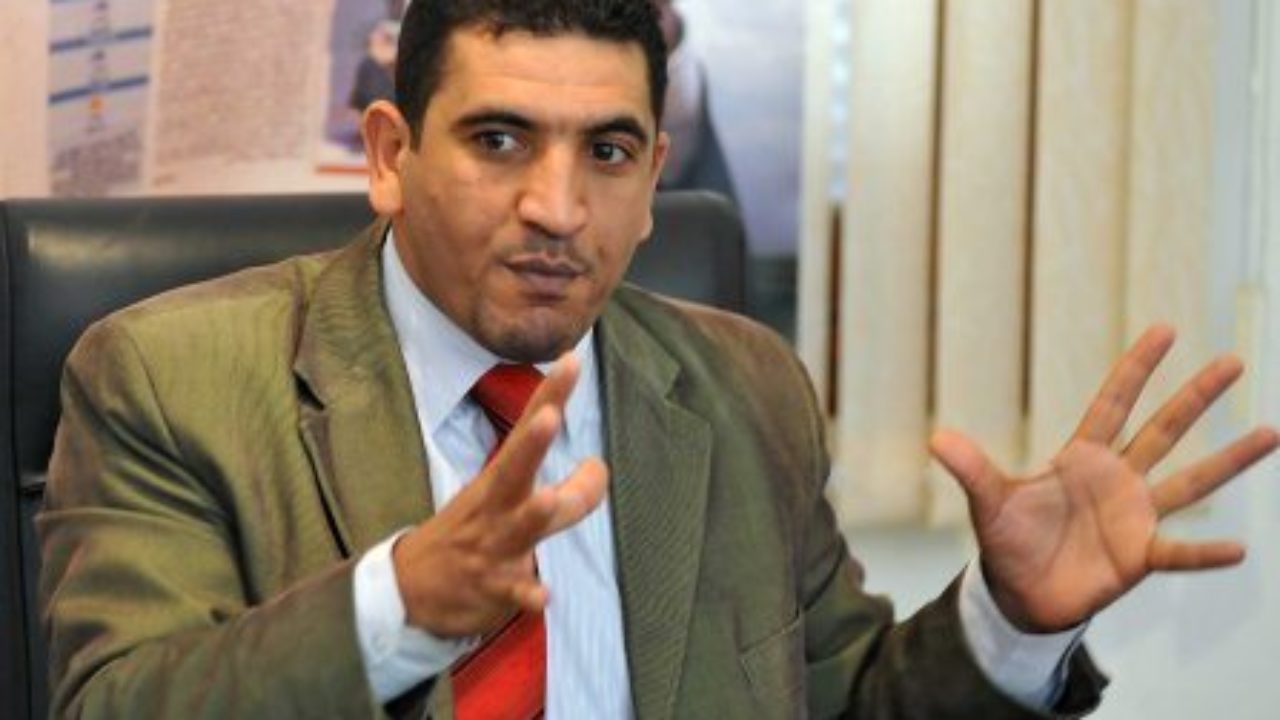 Le procès de Karim Tabbou reporté au 6 avril,  il sera probablement libre le 26 mars