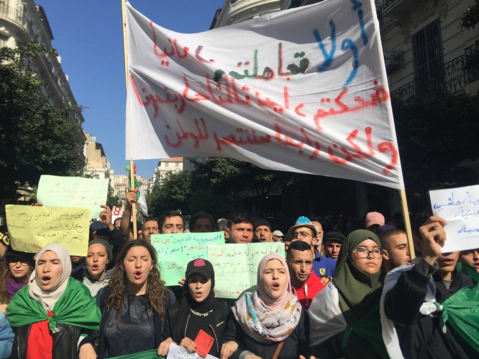 52e mardi des étudiants: “les revendications du hirak n’ont pas été respectées, la contestation continuera”