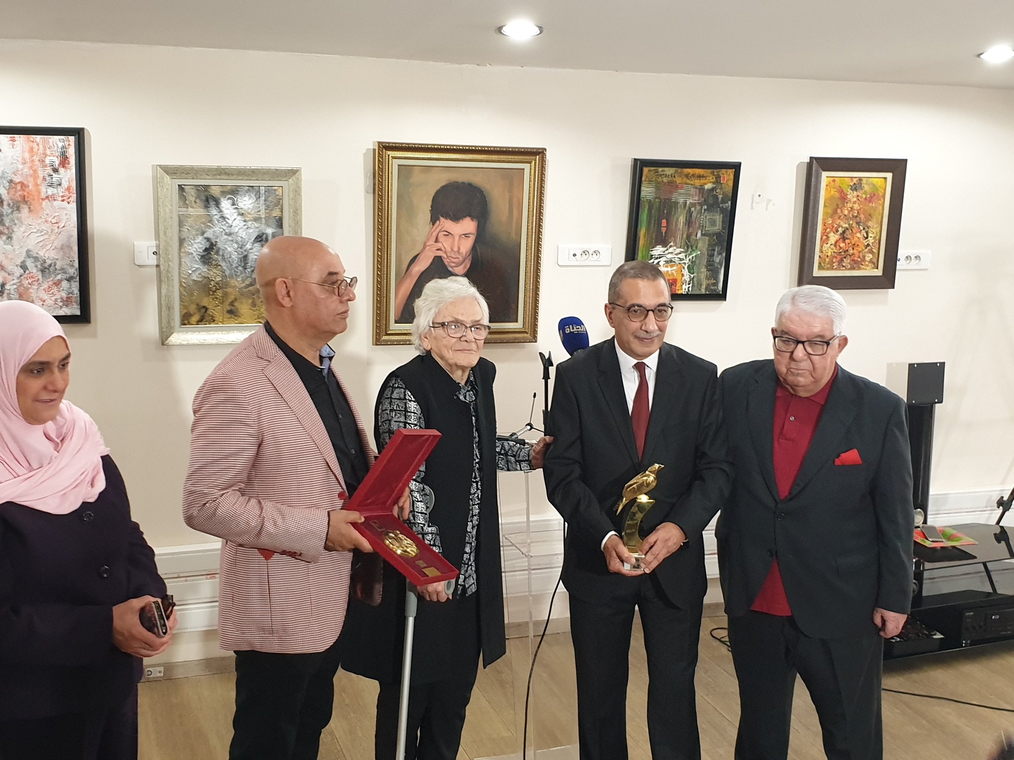 بعد 48 ساعة من الوقف تحت النظر: هيئة دفاع موسعة تتهيئ للدفاع عن الصحفي القاضي إحسان