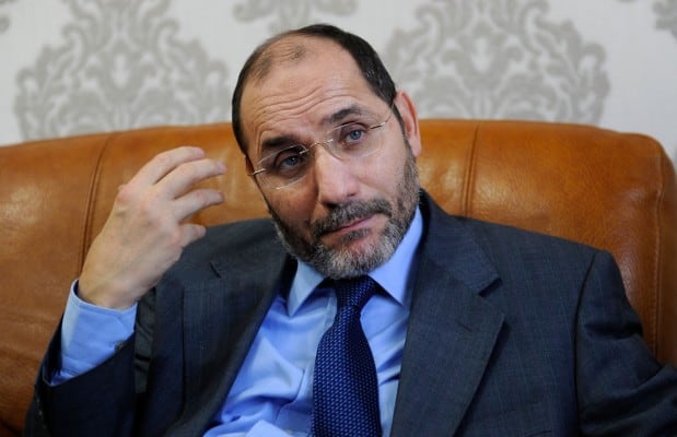 Makri chez Tebboune: plaidoirie pour “un consensus national” sur la révision de la Constitution