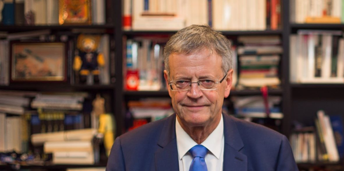 Pascal Boniface : le Covid-19 est venu “frapper un pays déjà frappé” par une profonde crise économique (vidéo)