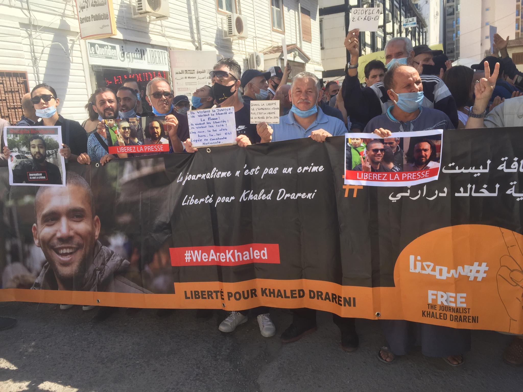 Solidarité avec Khaled Drareni : les journalistes et militants organisent un 6e sit-in