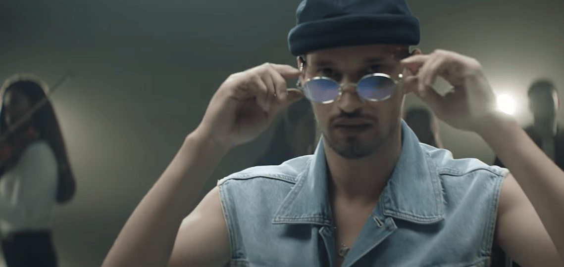 “سولكينغ” يكتسح الساحة الفنية بـ”روك ستار 2″ ويحصّد ملايين المتابعات