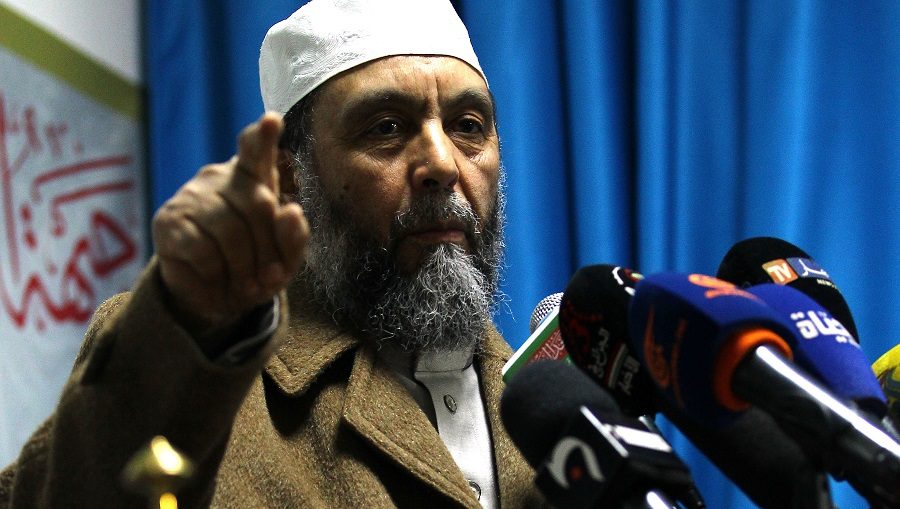 Référendum sur la Constitution : le parti de Djaballah appelle les Algériens à voter “non”