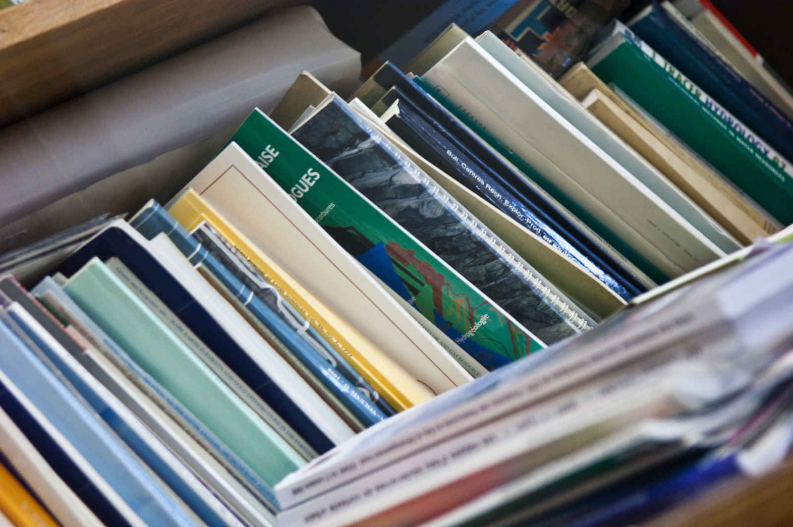 الجزائر تتقدم الدول العربية في عدد المجلات البحثية والعلمية بـ 255 مجلة