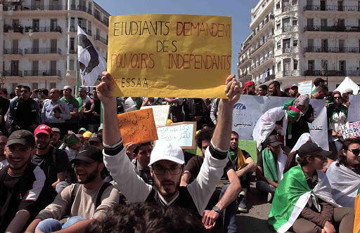 Hirak : le 108e mardi des étudiants en direct sur Radio M !