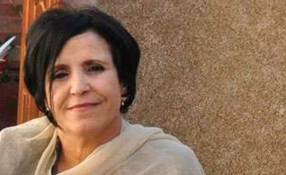 حدة حزام تثير الجدل مجدداً : أنا مع حذف الإسلام من الدستور