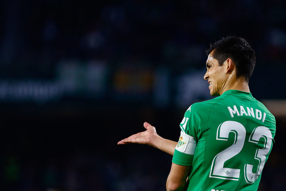 Après Bensebaini et Brahimi, un autre international algérien est atteint de Covid-19