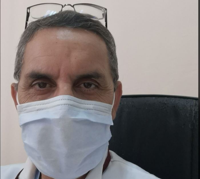 Covid-19 : le docteur Lyes Merabet propose d’aménager les grands espaces en hôpitaux de campagne