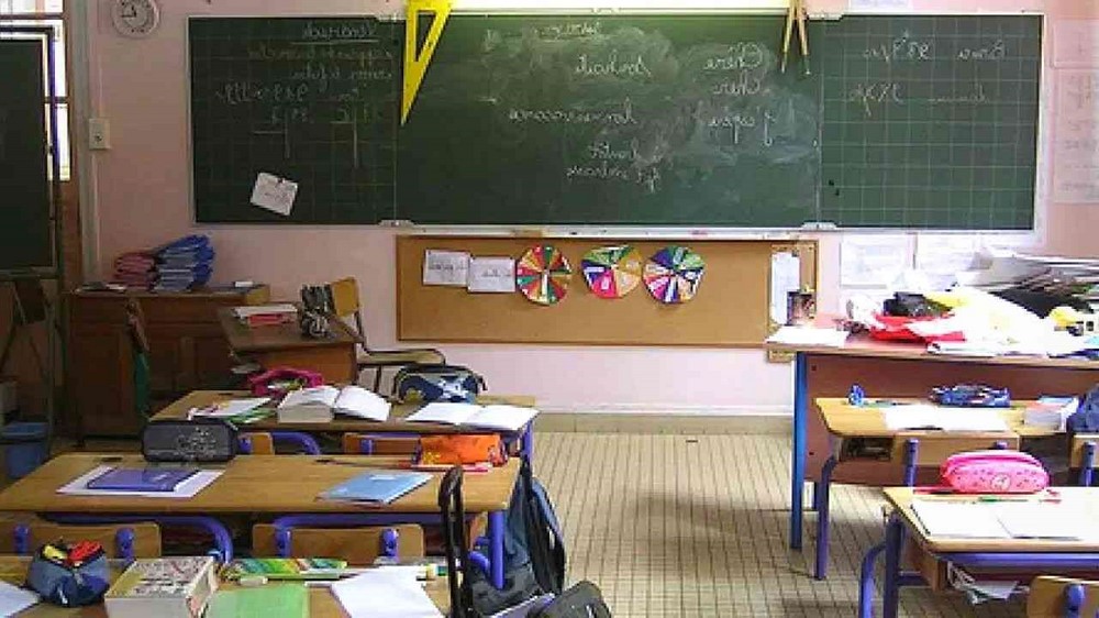 Covid-19 : les syndicats jugent la situation “explosive” dans les écoles