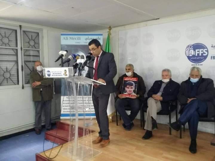 الأفافاس يدعو إلى حوار شامل وصياغة مقاربة وطنية مستقلة حول حقوق الإنسان