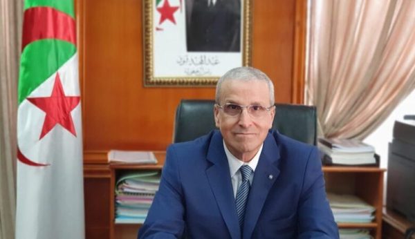 Pas de prolongation de bourses d’études à l’étranger, affirme le ministre