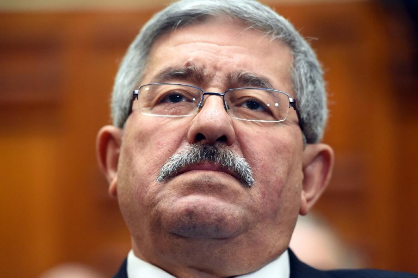 دفاع أويحيى: “التاريخ سينصفه كما أنصف مصالي الحاج وبن بلة”