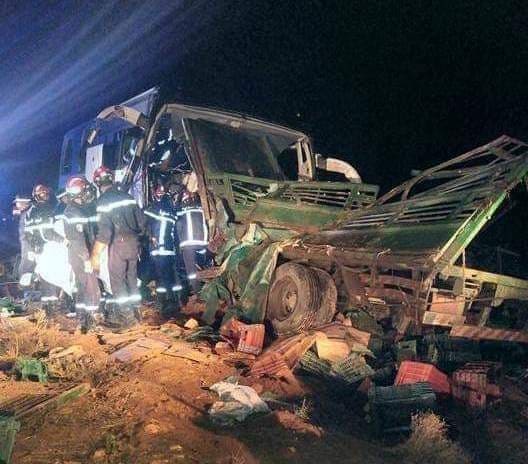 تمنراست: مقتل 19 رعية أجنبية وجزائري في حادث مرور مميت