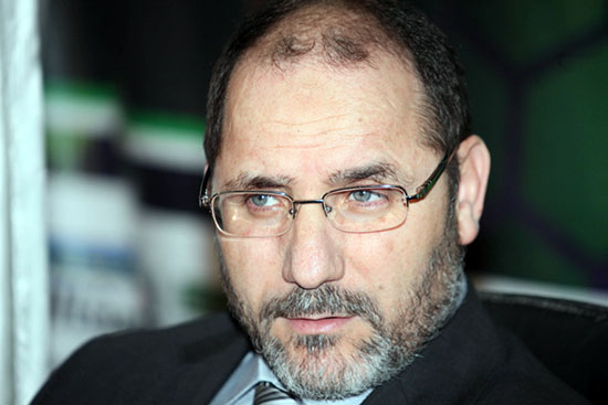 “حمس” تدعو إلى إطلاق سراح كل سجناء الرأي بعد تبرئة مسؤولين سابقين