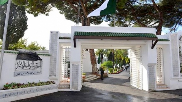 المدرسة الوطنية للإدارة: الوزير الأول يشرف على تخرج الدفعة ال49