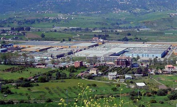 Industrie: élaboration d’un projet de loi pour la récupération du foncier non exploité