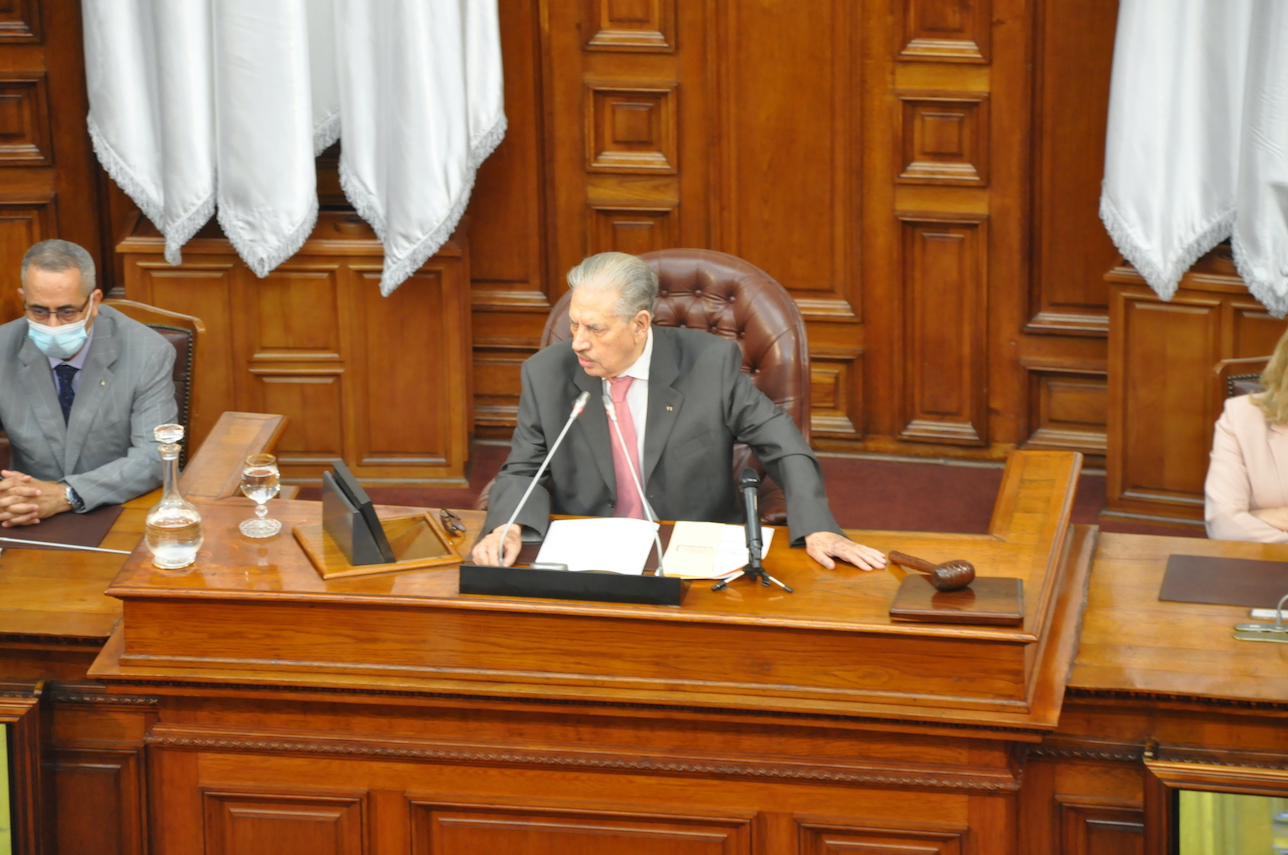 A 91 ans, Salah Goudjil intronisé président du Conseil de la nation