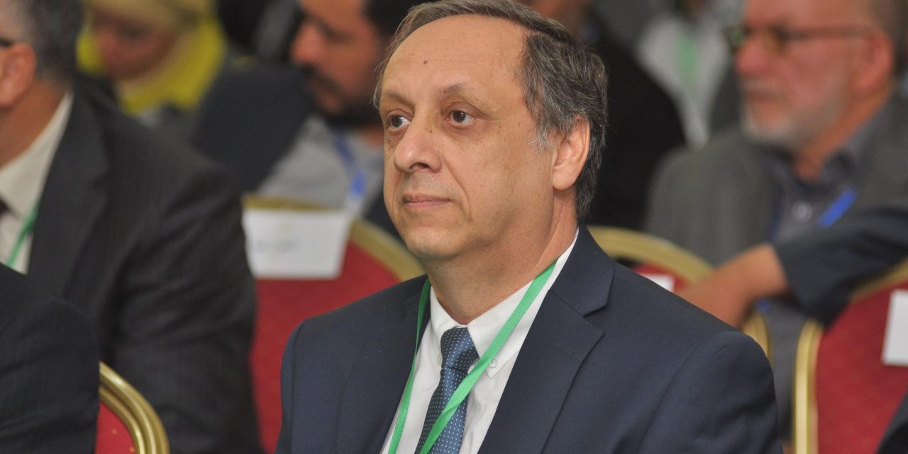 سفيان جيلالي لـ الإذاعة: أنتظر من الرئيس التفاتة تجاه سجناء الرأي