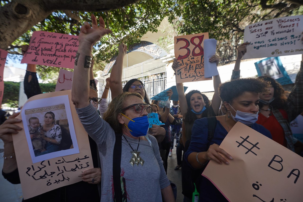 بالذبح والحرق إلى الخنق والتعذيب: هكذا قُتلت 54 امرأة جزائرية سنة 2020 !