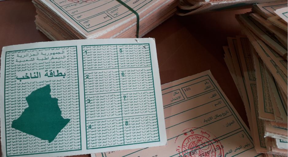 قانون الانتخابات: 35 حزبا سياسيا يقدّم مقترحاته لـ لجنة لعرابة