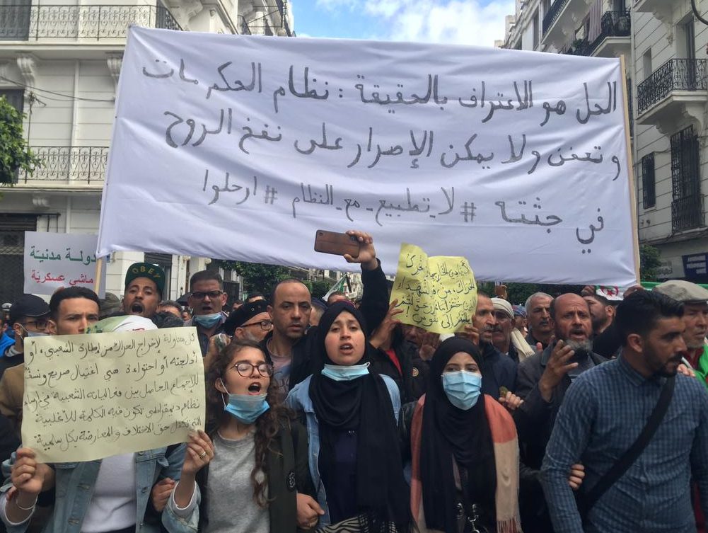 صور/ الثلاثاء 107: عودة قويّة لـ الحراك الطلابي وهذه مطالبه