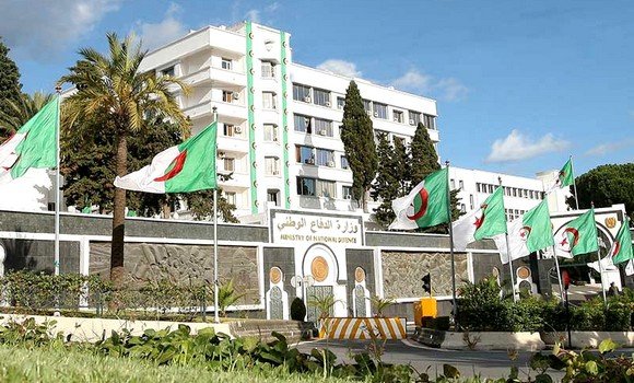 وزارة الدفاع الوطني: قانون المعاشات العسكرية تم تقديمه لمراجعة بعض مواده