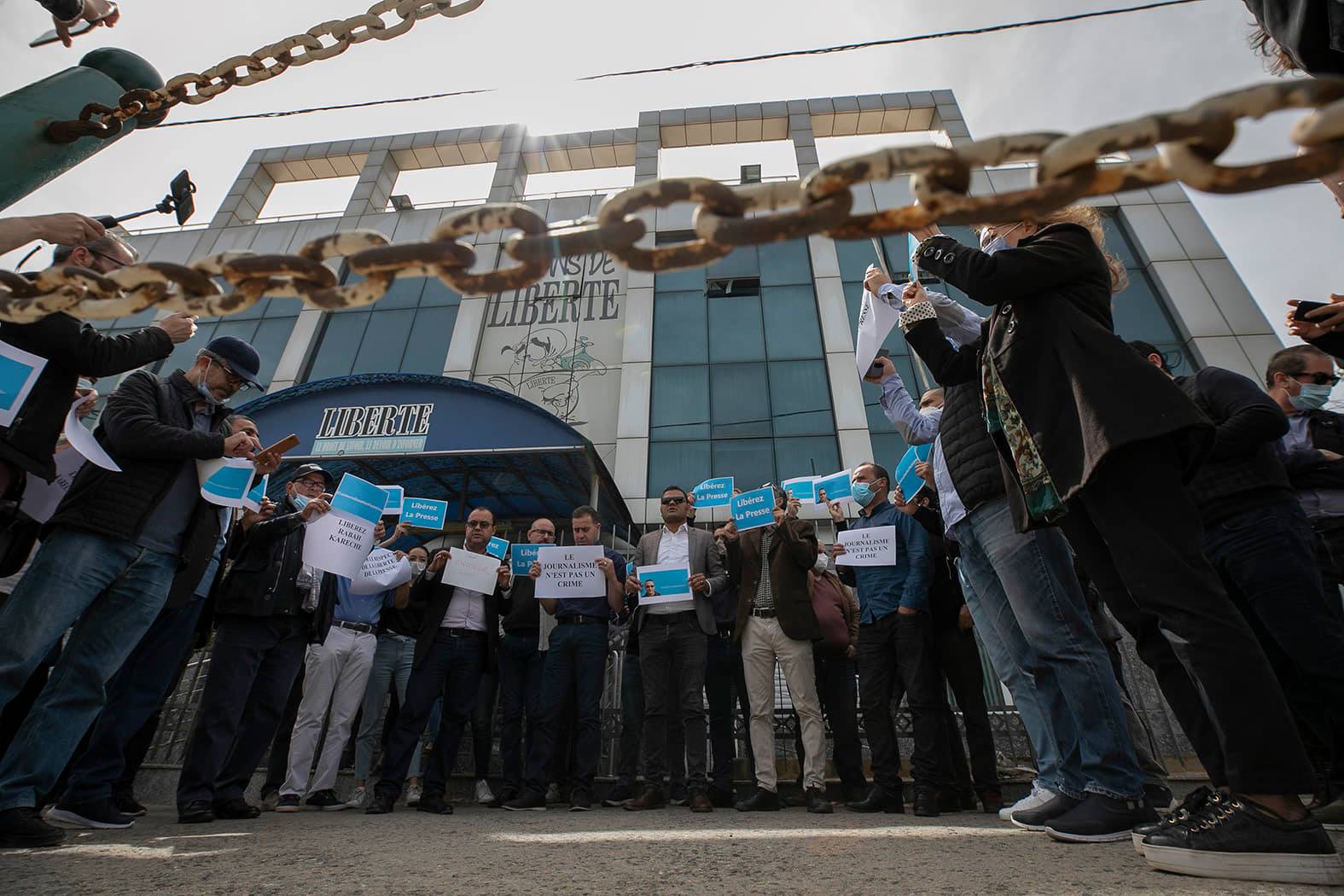 Maintien en détention de Rabah Karèche : « incompréhensible », dénonce RSF