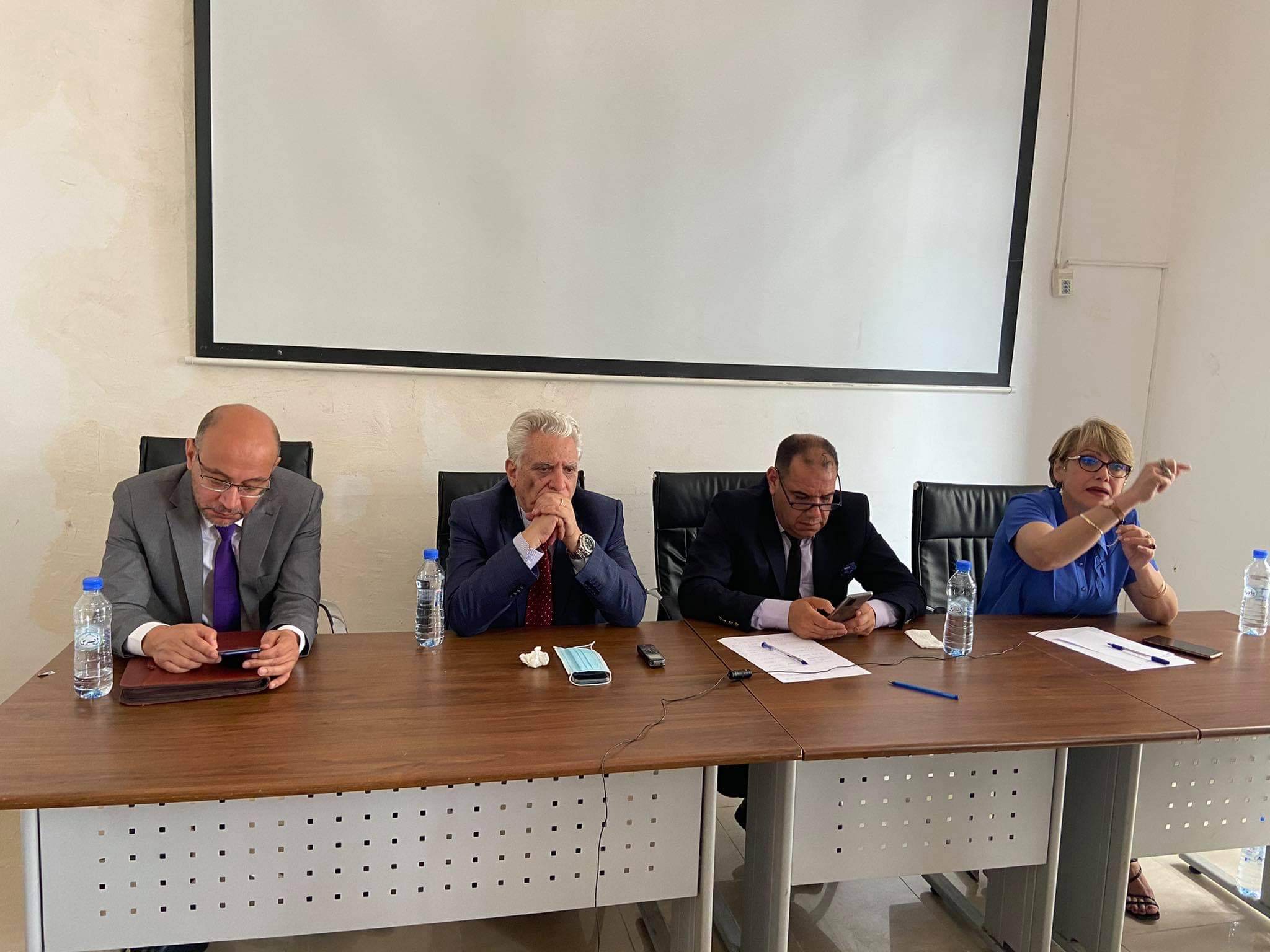 Face à la répression, les avocats montent au créneau