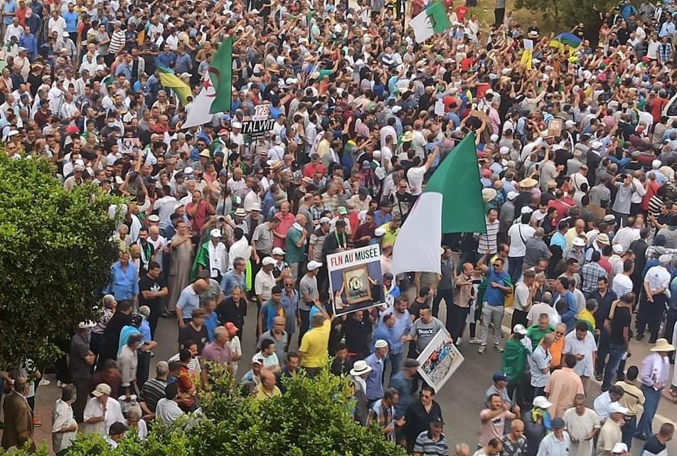 Le 123ème vendredi Hirak : un vibrant hommage à Matoub Lounes
