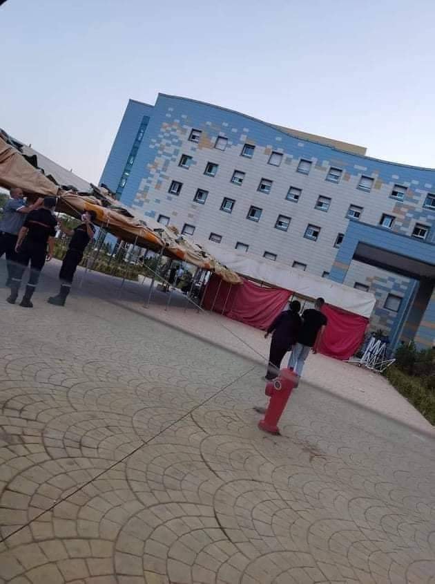 وهران : تنصيب خيم وفتح مستشفيات غير جاهزة لإحتواء ارتفاع الاصابة بوباء كوفيد