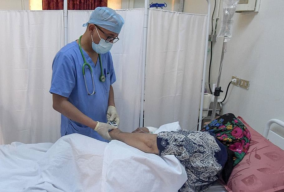 Covid-19 en Algérie : les spécialistes sonnent l’alerte