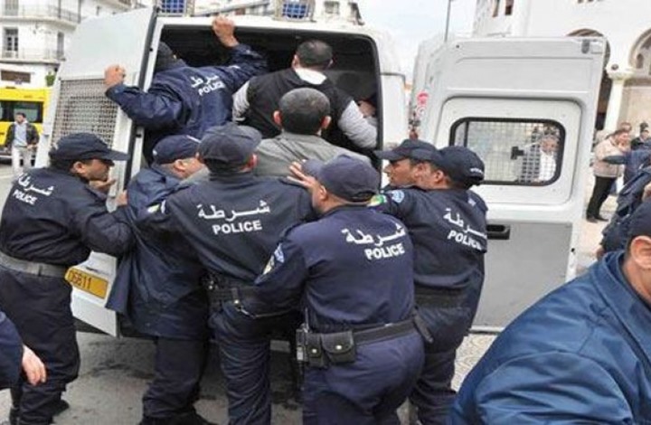 الجمعة 124: عشرات المعتقلين في تيزي وزو.. بشار وبرج بوعريريج