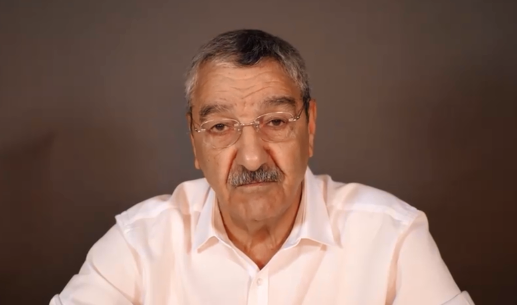 سعيد سعدي ينتقد المعالجة الإعلامية والسياسة لقضية اغتيال “جيمي”