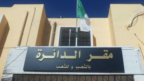 Intérieur : mouvement partiel dans le corps des chefs daïras