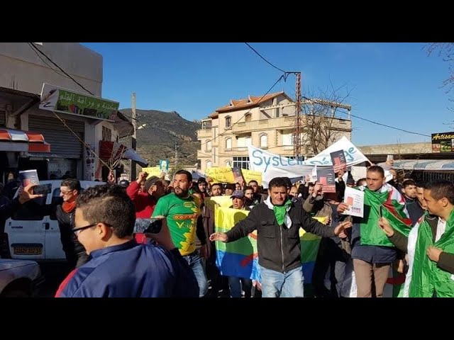 بني ورثيلان : استدعاء 49 ناشط في الحراك من طرف أمن ولاية سطيف