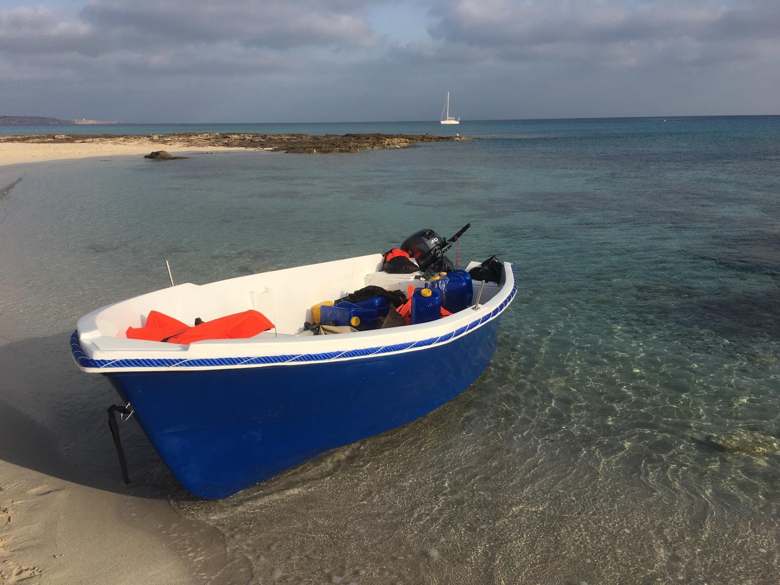 لا أثر لقارب غادر بومرداس على متنه 17 “حراقا” جزائريا