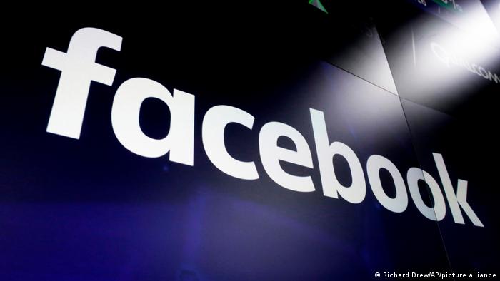 Un “bug” mondial frappe Facebook et ses applications