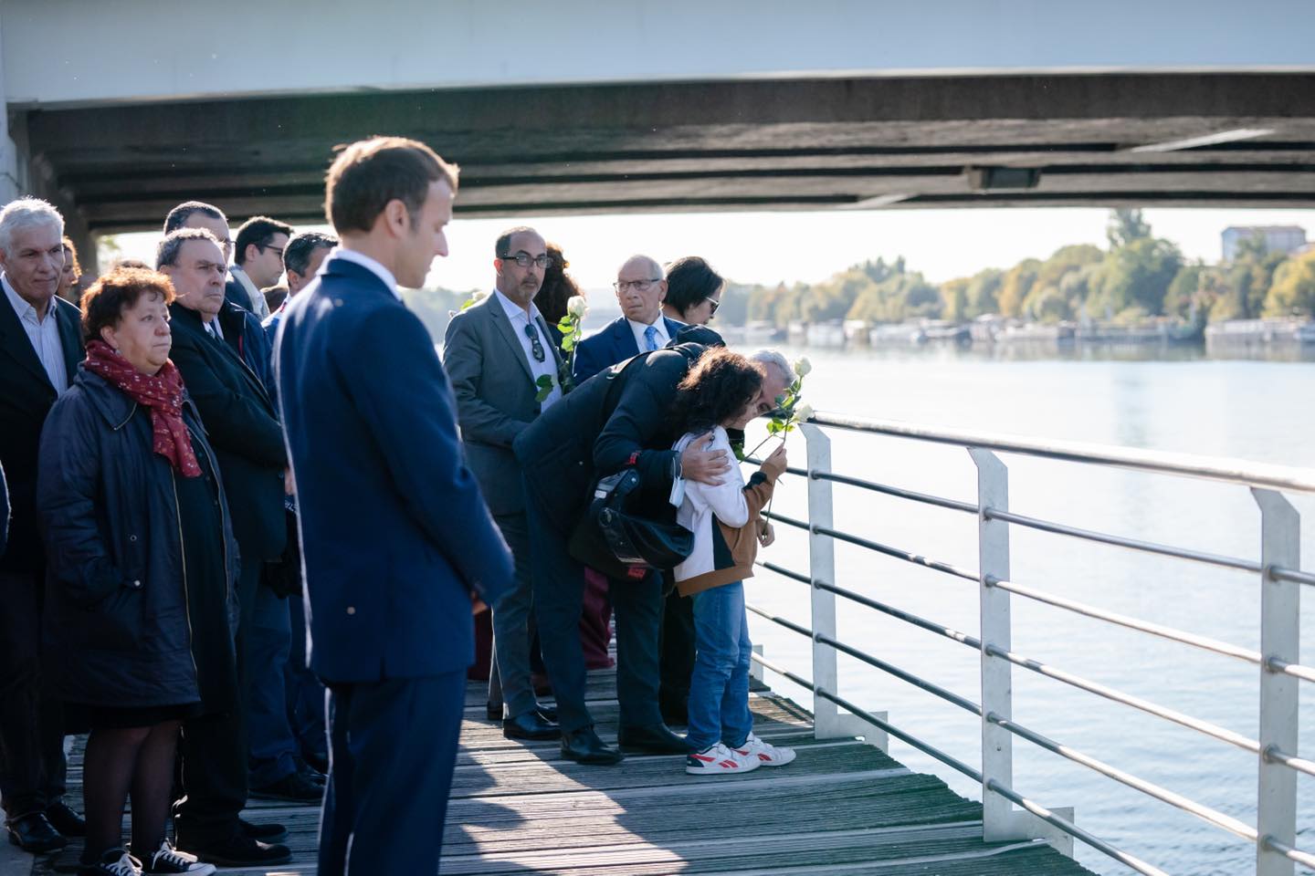 Commémoration des massacres du 17 octobre : les déclarations de Macron jugées “insuffisantes”