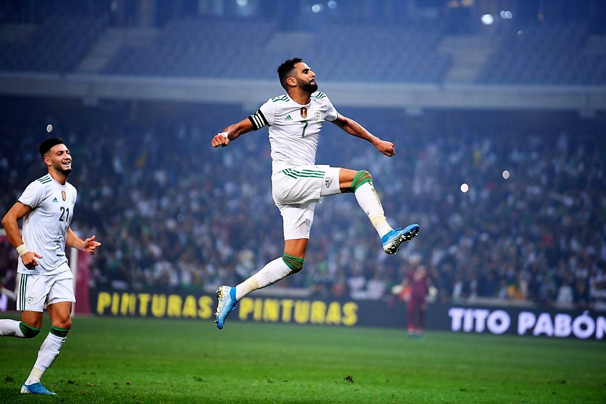 Sans public et sans pelouse, les verts n’iront pas au Qatar (Blog de El kadi Ihsane)