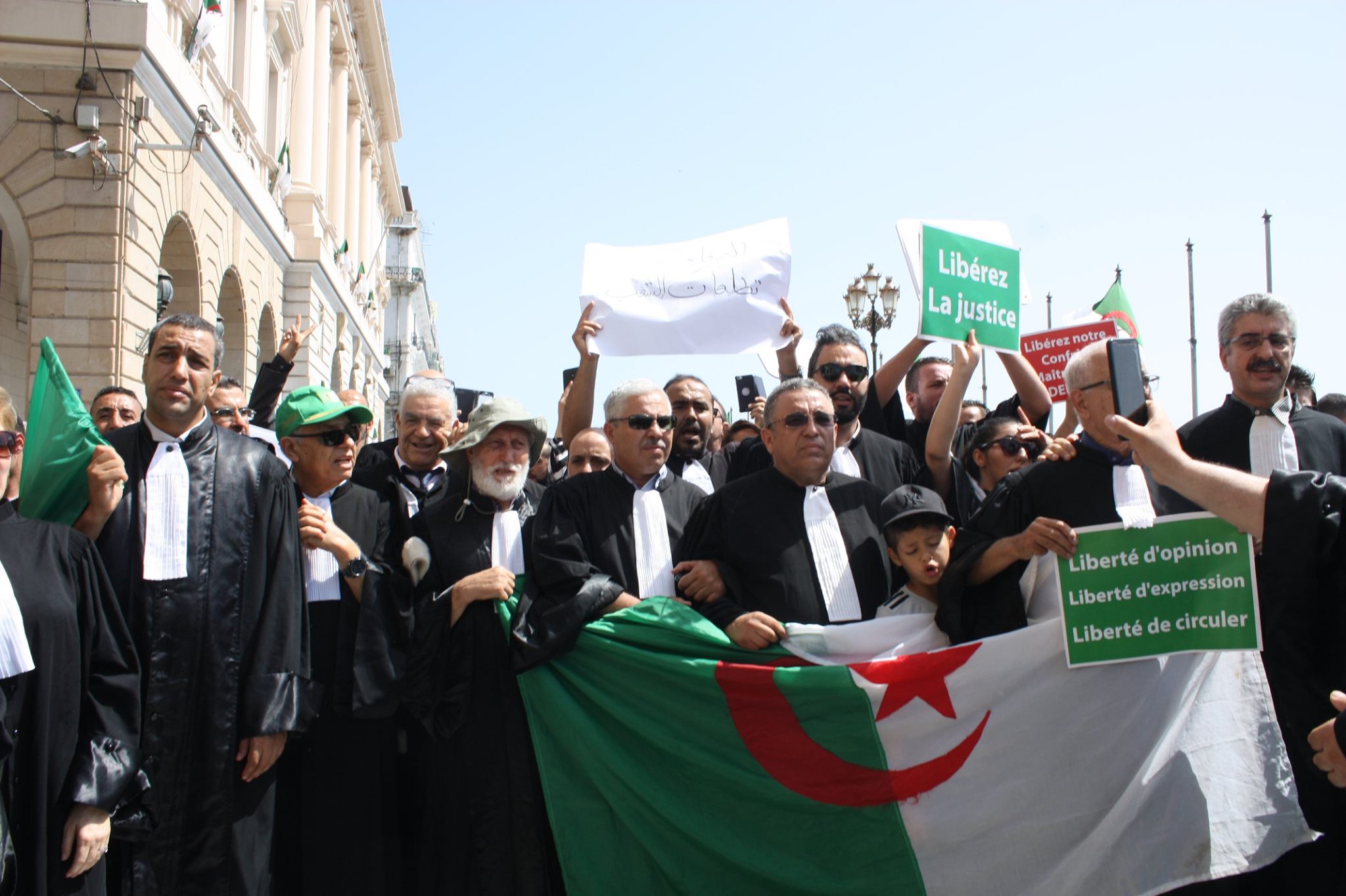 Constantine: les robes noires décident de boycotter le prétoire