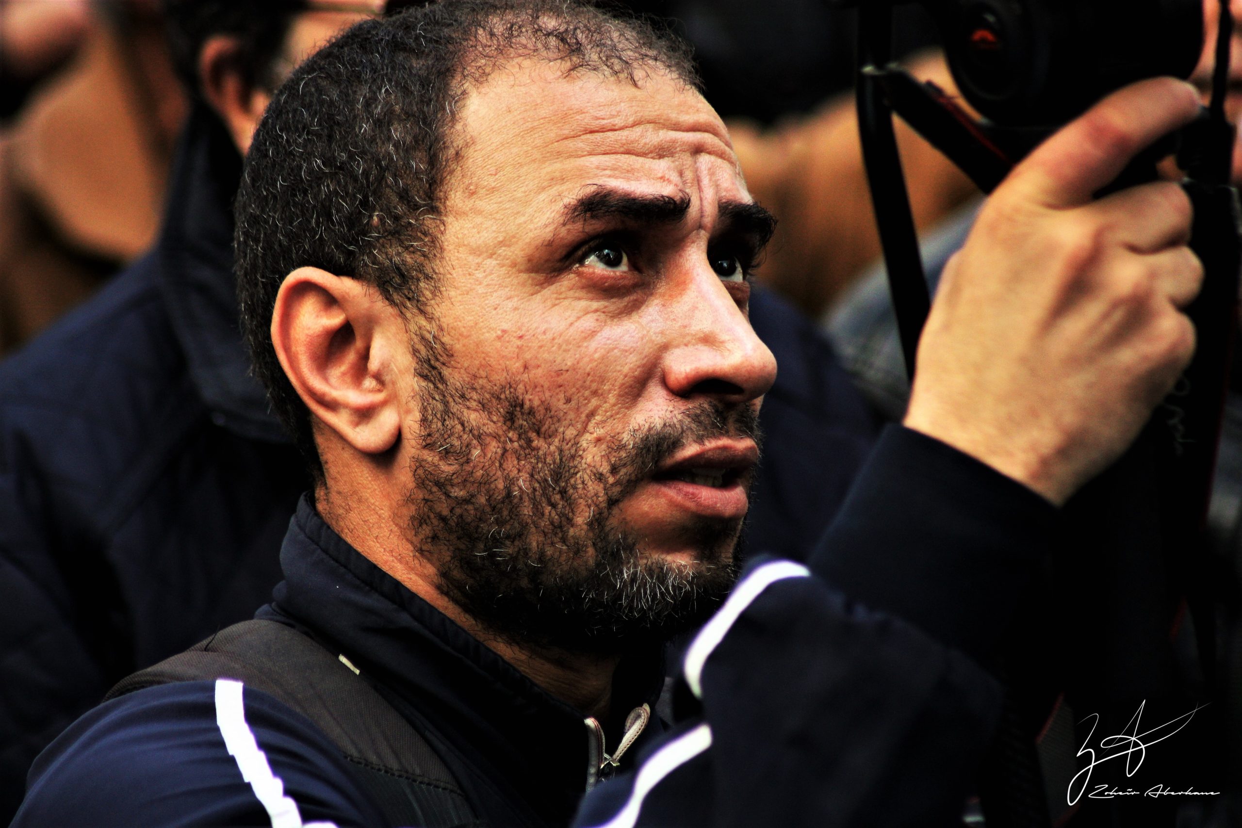 Le journaliste-reporter Yacine Benrabia vilipendé par un avocat, le bâtonnat réagit et s’excuse !