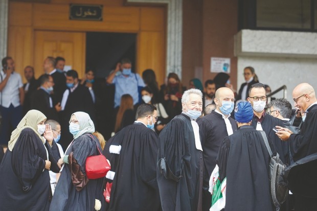 إتحاد منظمات المحامين يُهدّد بالتوقف عن العمل القضائي