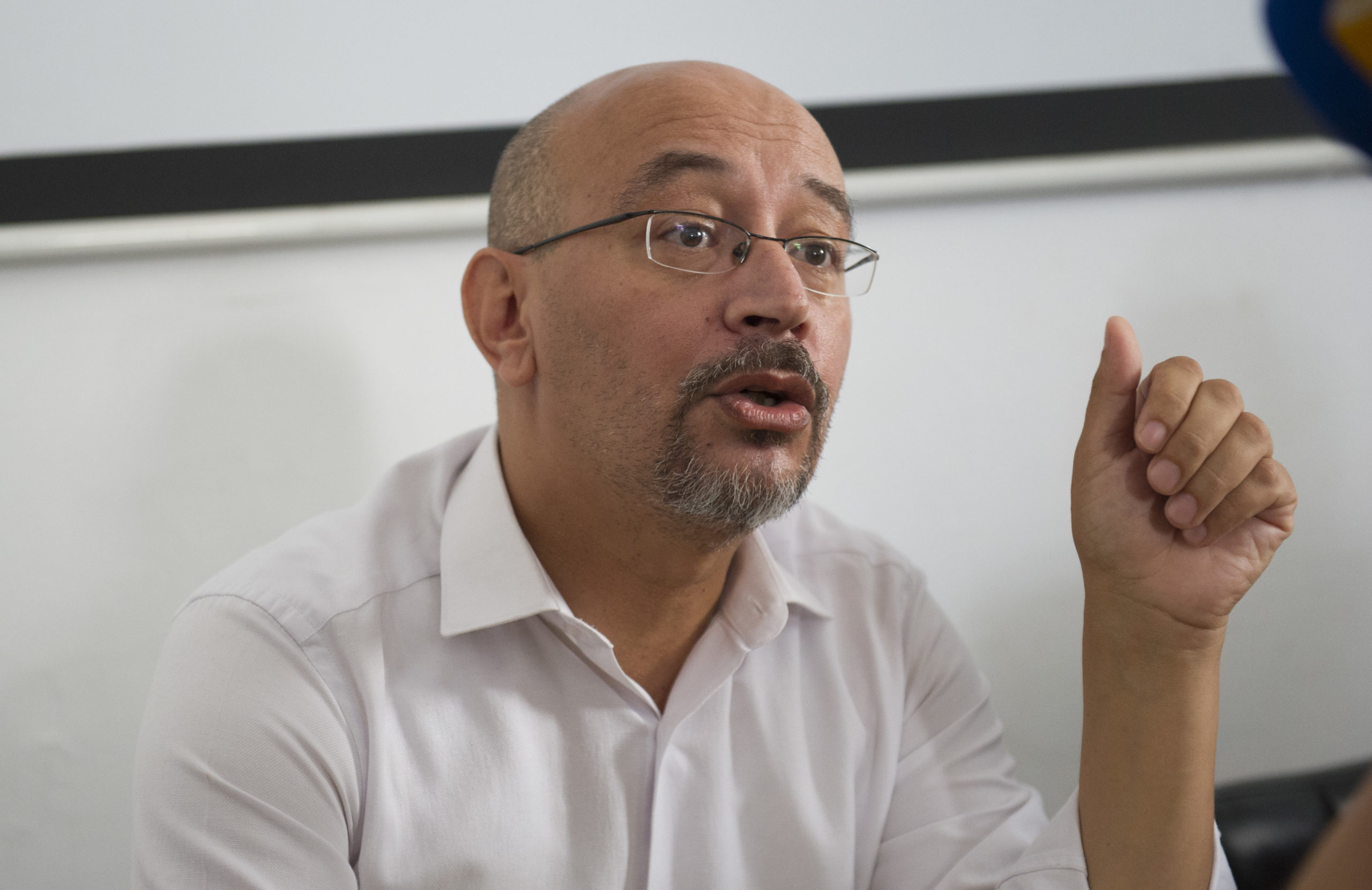 المحامي بادي يدعو لتشكيل “لجنة تقصي مستقلة” حول صحة إضراب سجناء عن الطعام